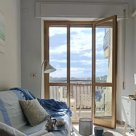 - Tocca Il Mare * Marina di Strongoli