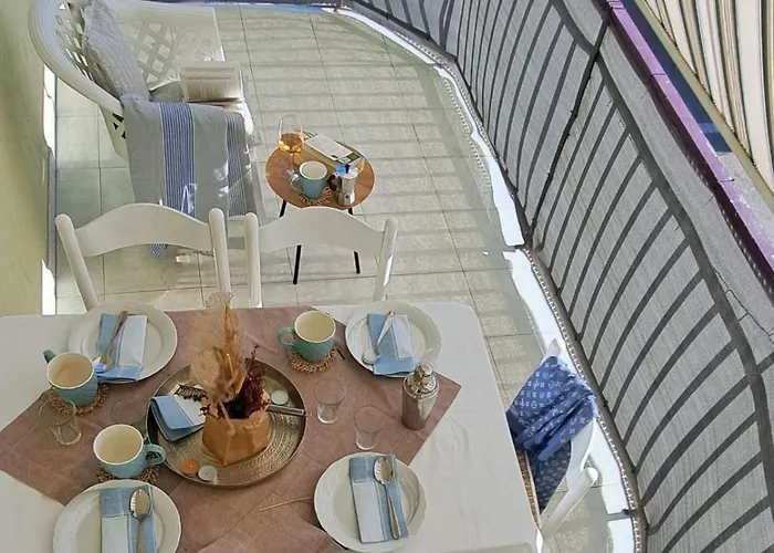 - Tocca Il Mare * Marina di Strongoli